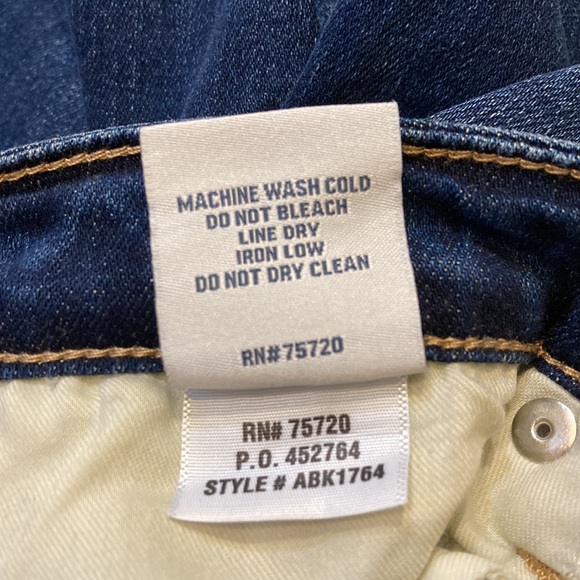 NWT BKE Stella blue jeans size 29S 29 short high stretch Midrise bootcut - Picture 14 of 14